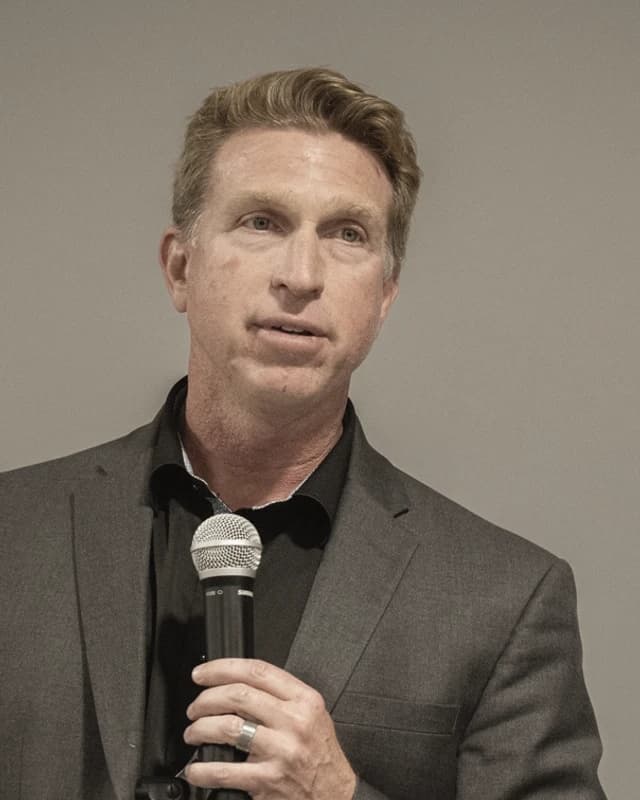 Erick Went speaking at the Ventura Defense Industry Forum